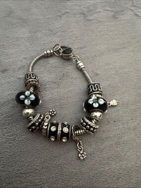 Silver-Tone Black Glass Floral Charm Bracelet